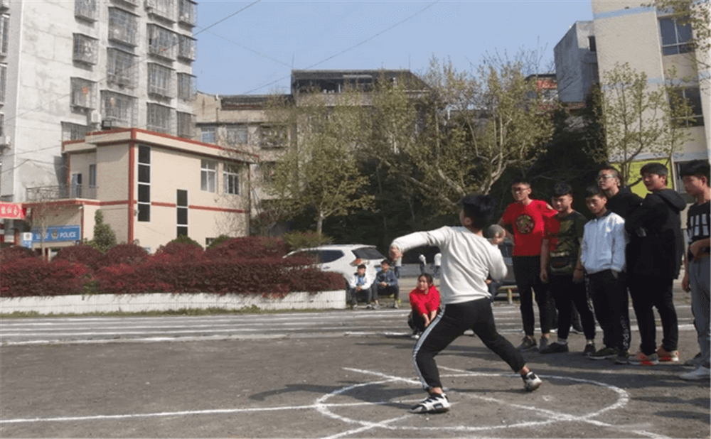 定水中學(xué)學(xué)校招辦電話是多少？