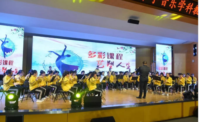 雙流藝體中學(xué)近三年的錄取分?jǐn)?shù)線是多少？
