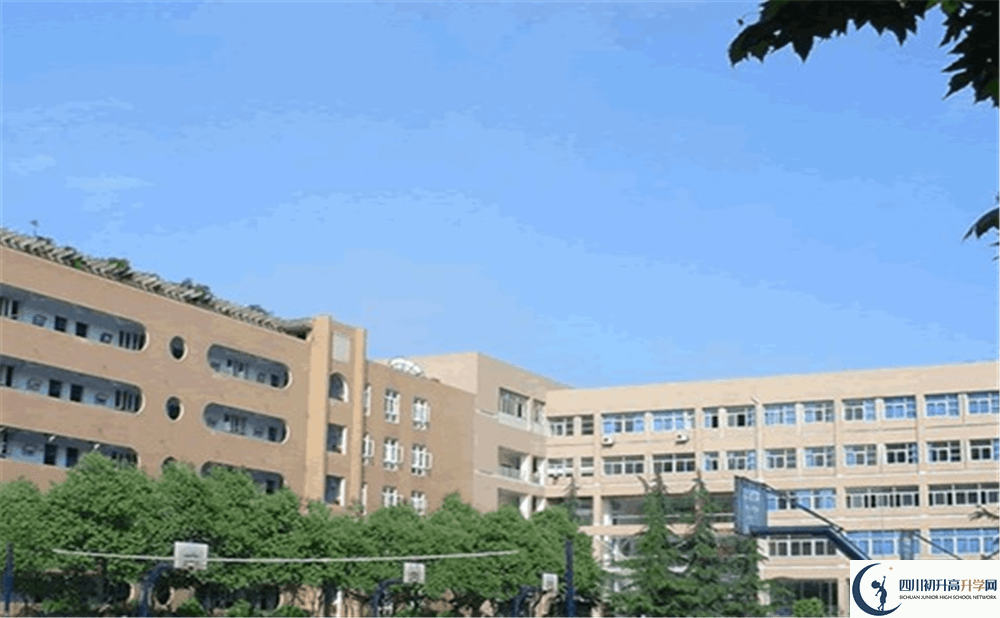 成都大學(xué)附屬中學(xué)的學(xué)校地址在哪里？
