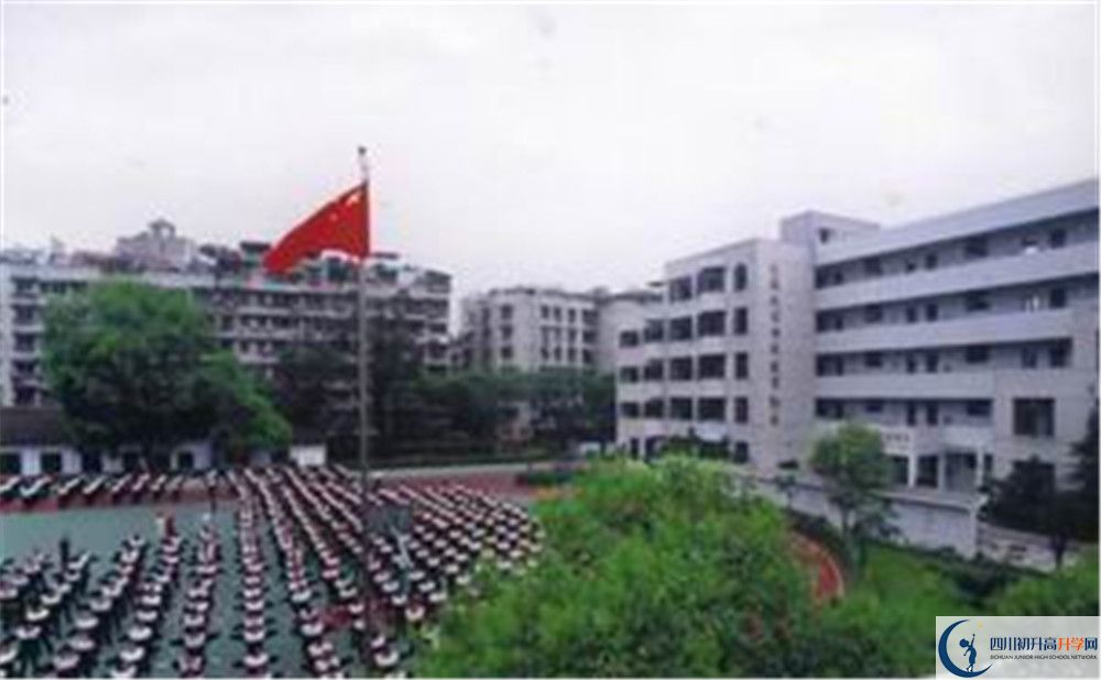 成都市第十七中學(xué)2020年外地招生考試時(shí)間是多久？
