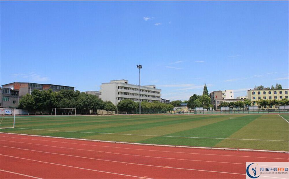 成都市籍田中學(xué)招生考試科目有哪些？