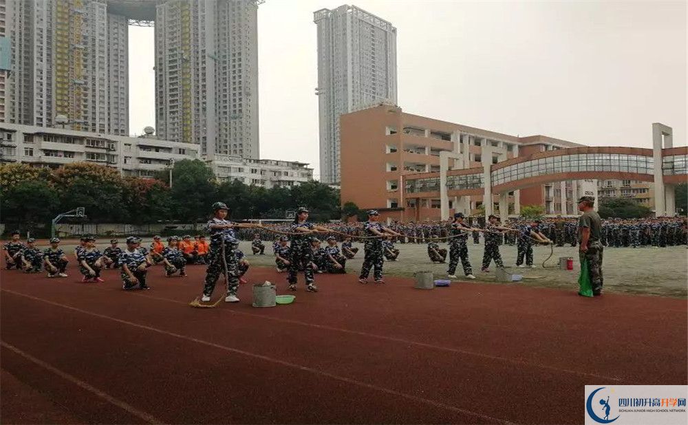 成都十二中（四川大學(xué)附屬中學(xué)）是重點(diǎn)中學(xué)嗎？
