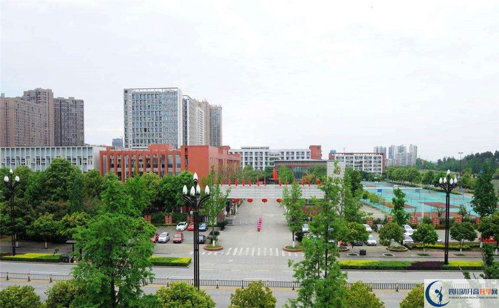2020年香城中學初升高考試時間是否有調(diào)整？