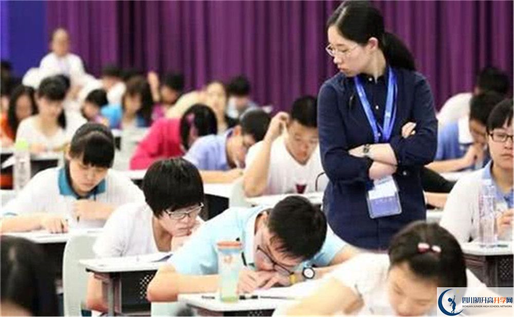 2020年成都泡桐樹中學重點率高嗎？